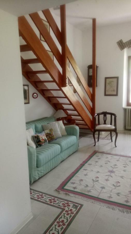Casa Bartolacci Cozy Apartment Bivigliano Luaran gambar