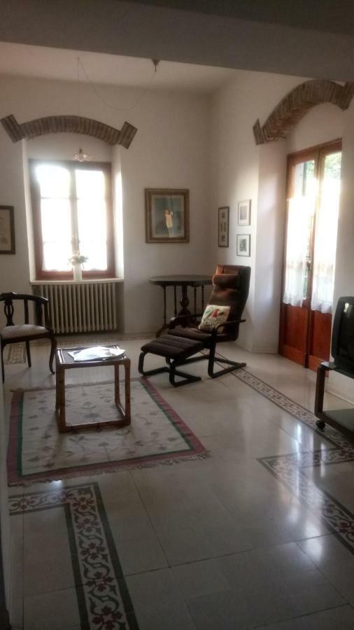 Casa Bartolacci Cozy Apartment Bivigliano Luaran gambar